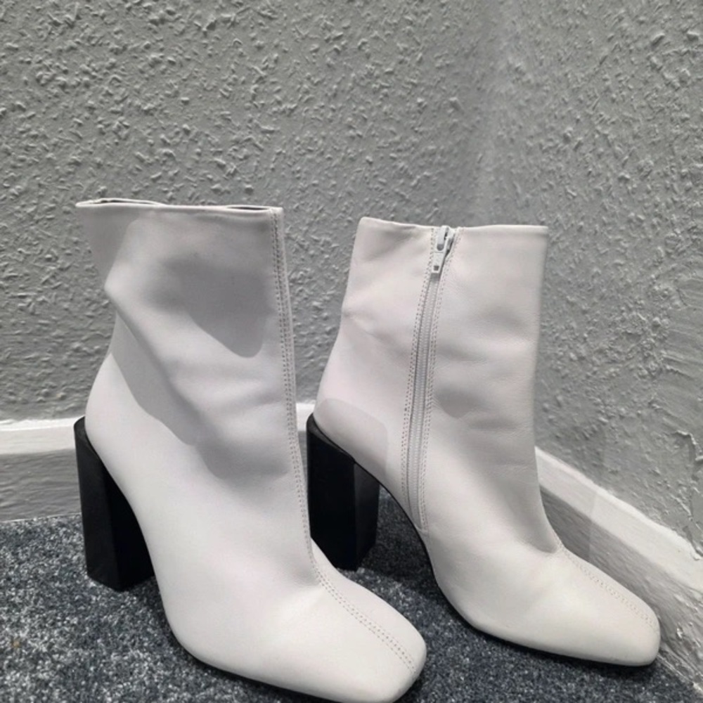 River Island Chic White and Black Boots
